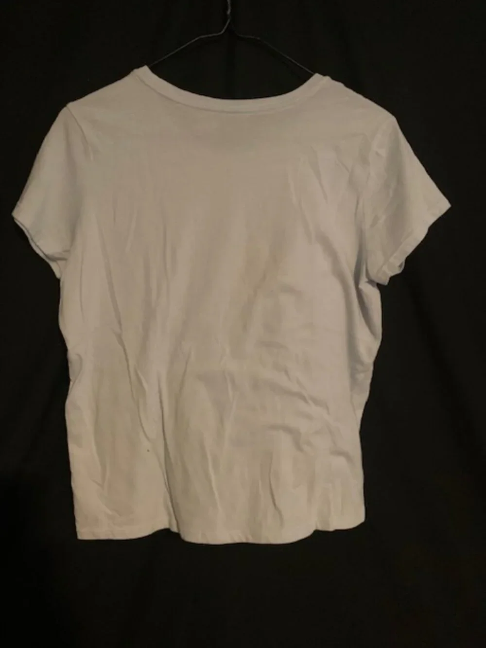 Old Navy white short‑sleeve